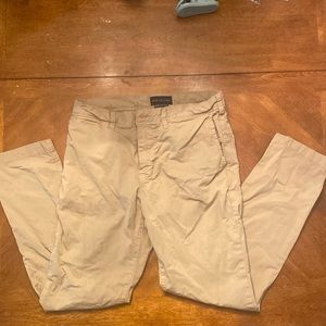 American eagle khaki pants